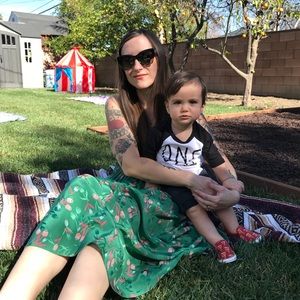 Meet your Posher, Alyson